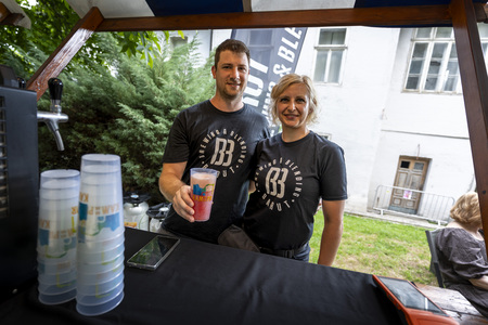 2025-07-18 KUL Petek-3